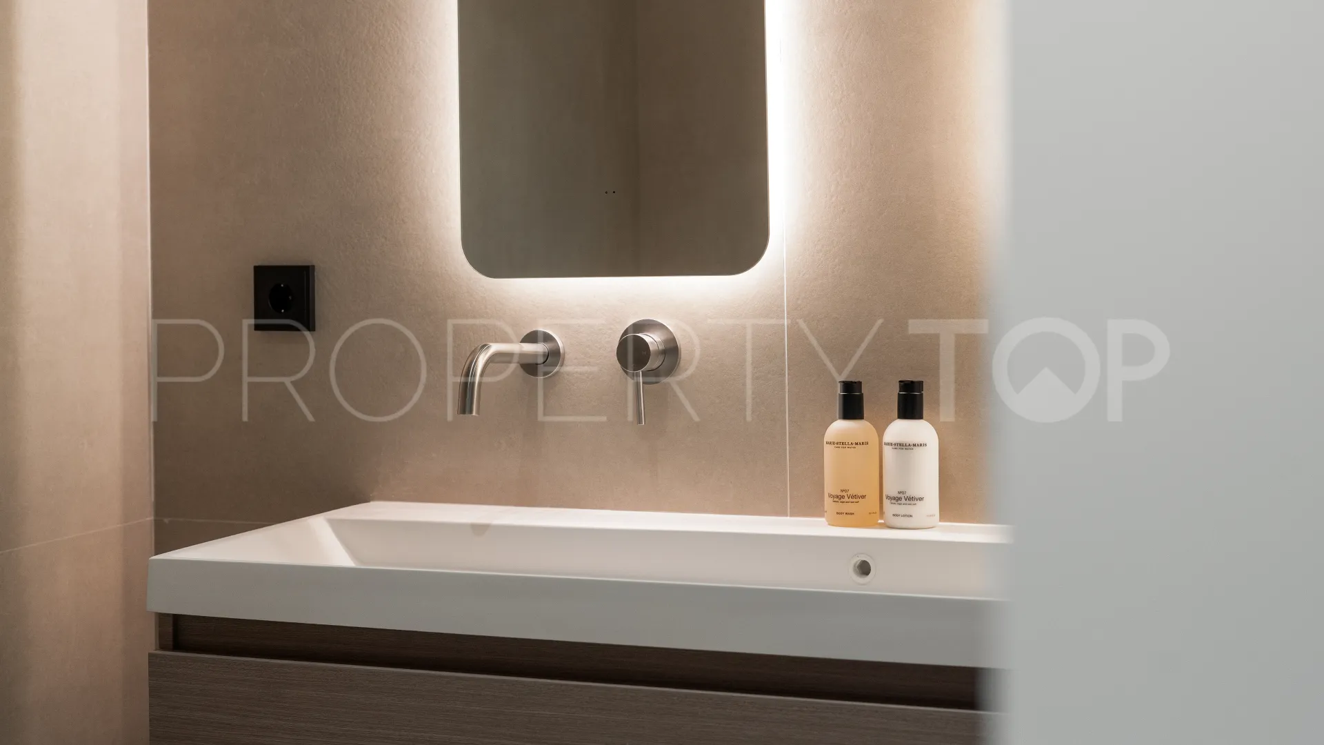 Apartamento en venta de 3 dormitorios en La Quinta
