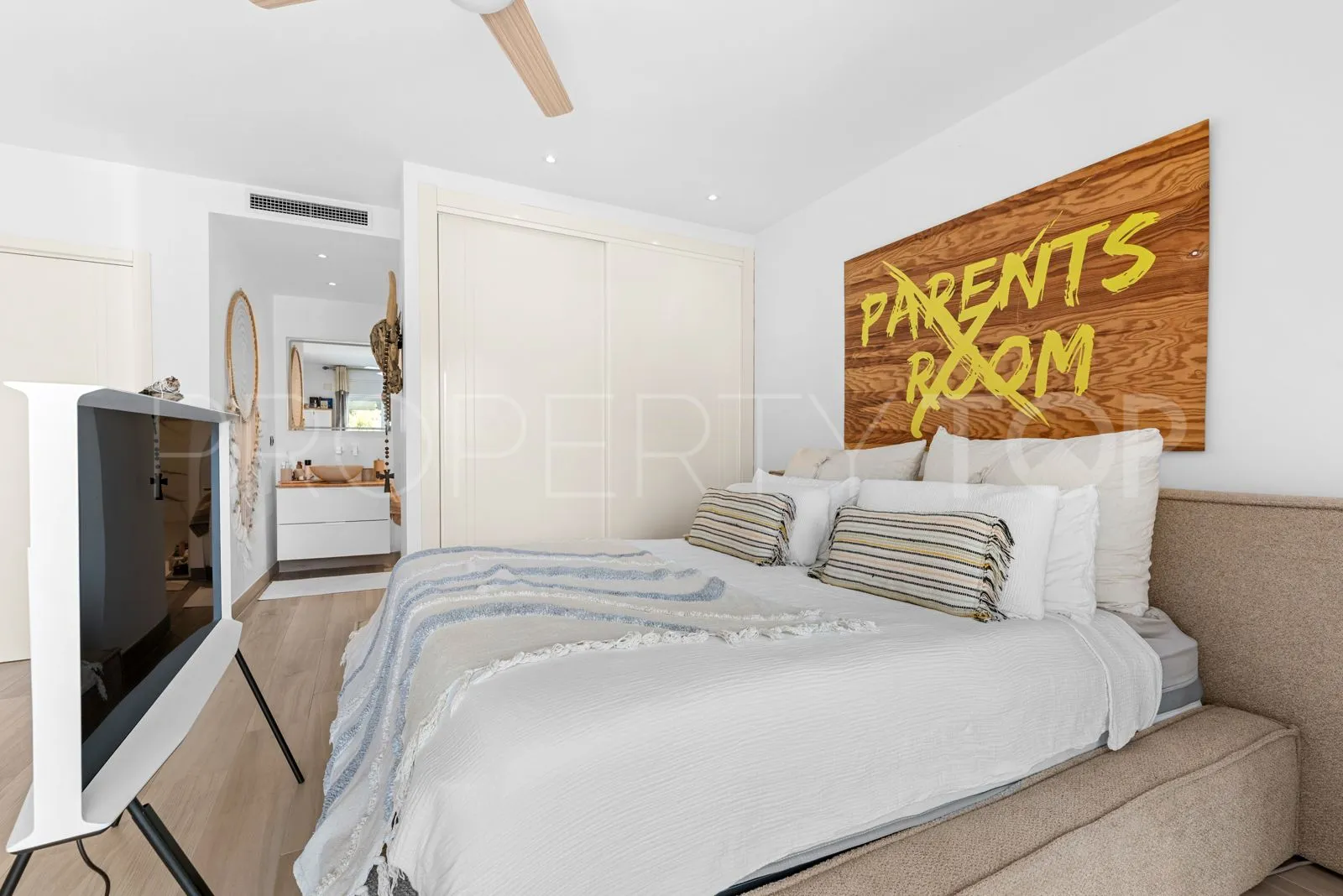 La Quinta penthouse for sale