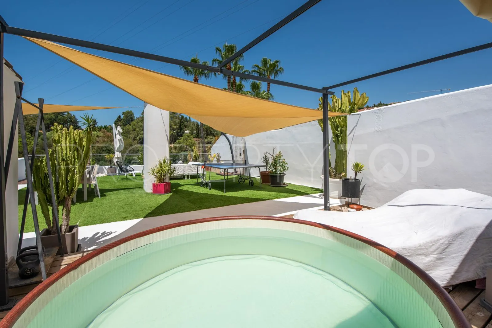 La Quinta penthouse for sale