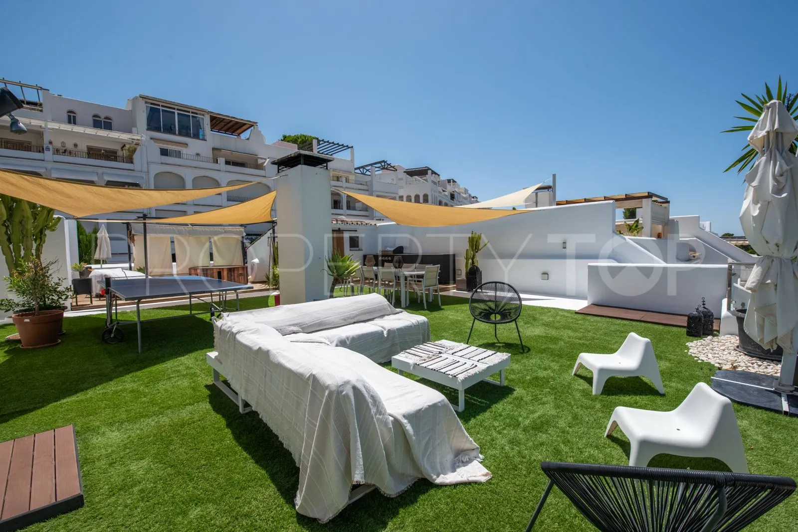 La Quinta penthouse for sale