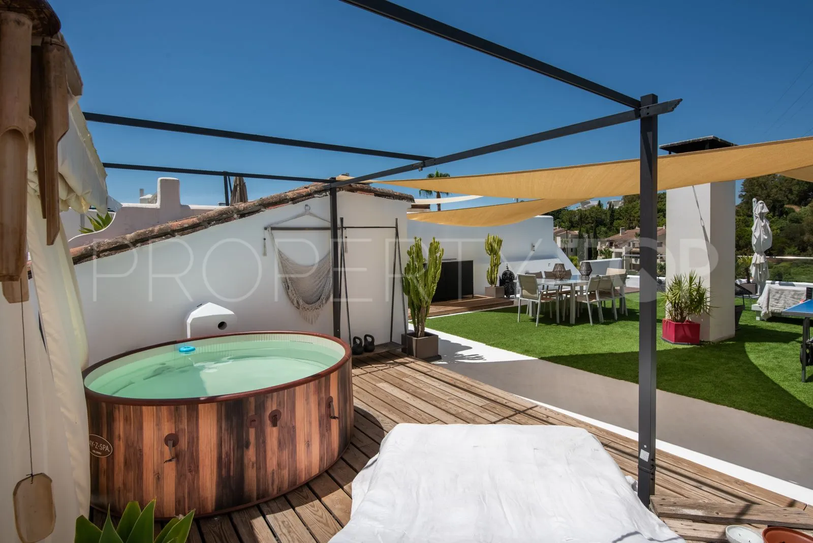 La Quinta penthouse for sale