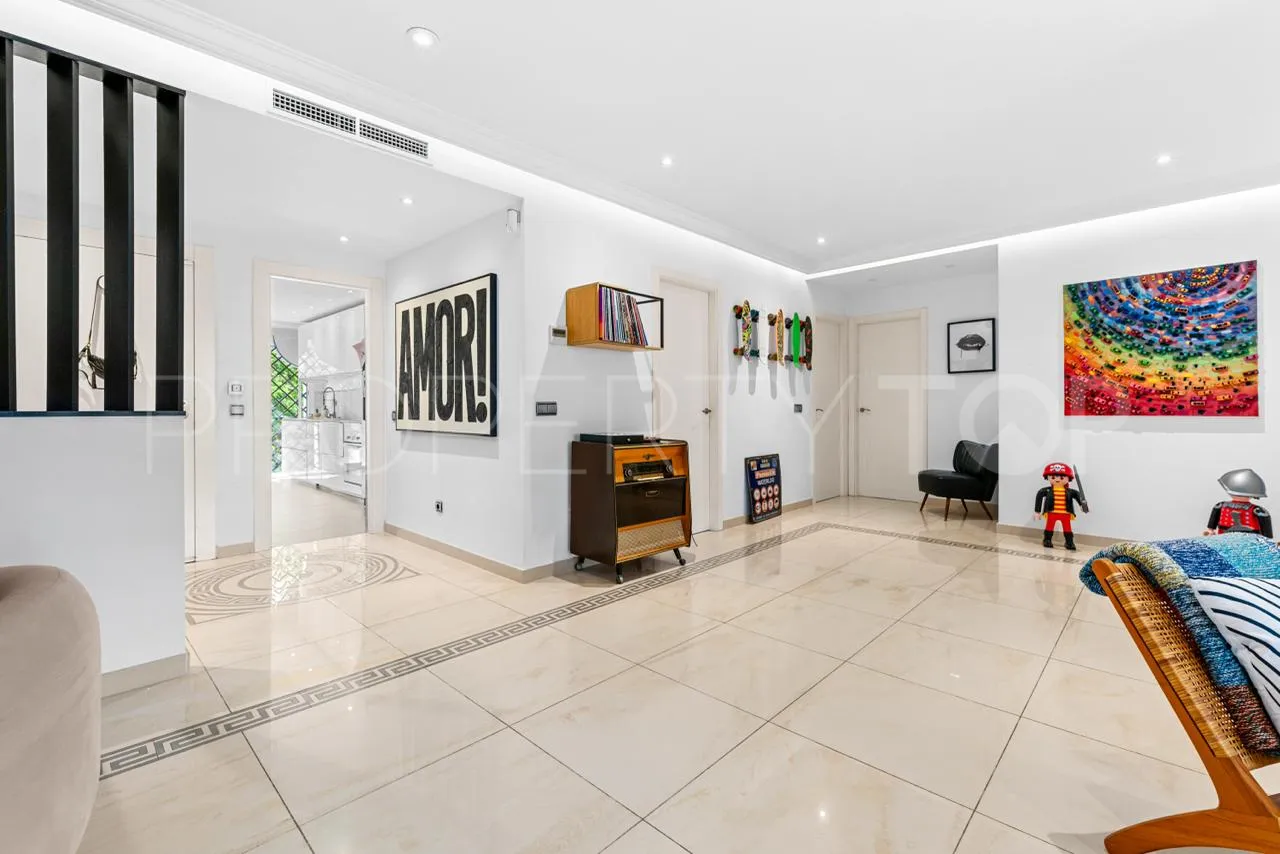 La Quinta penthouse for sale