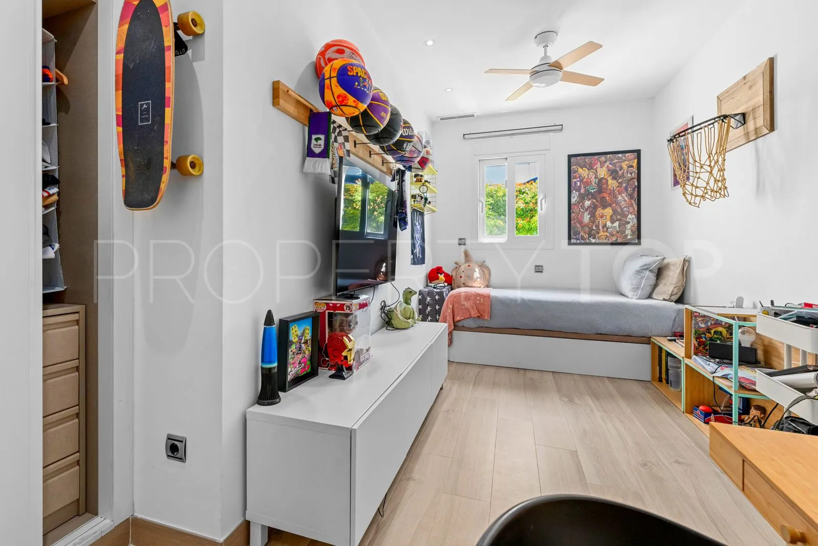 La Quinta penthouse for sale
