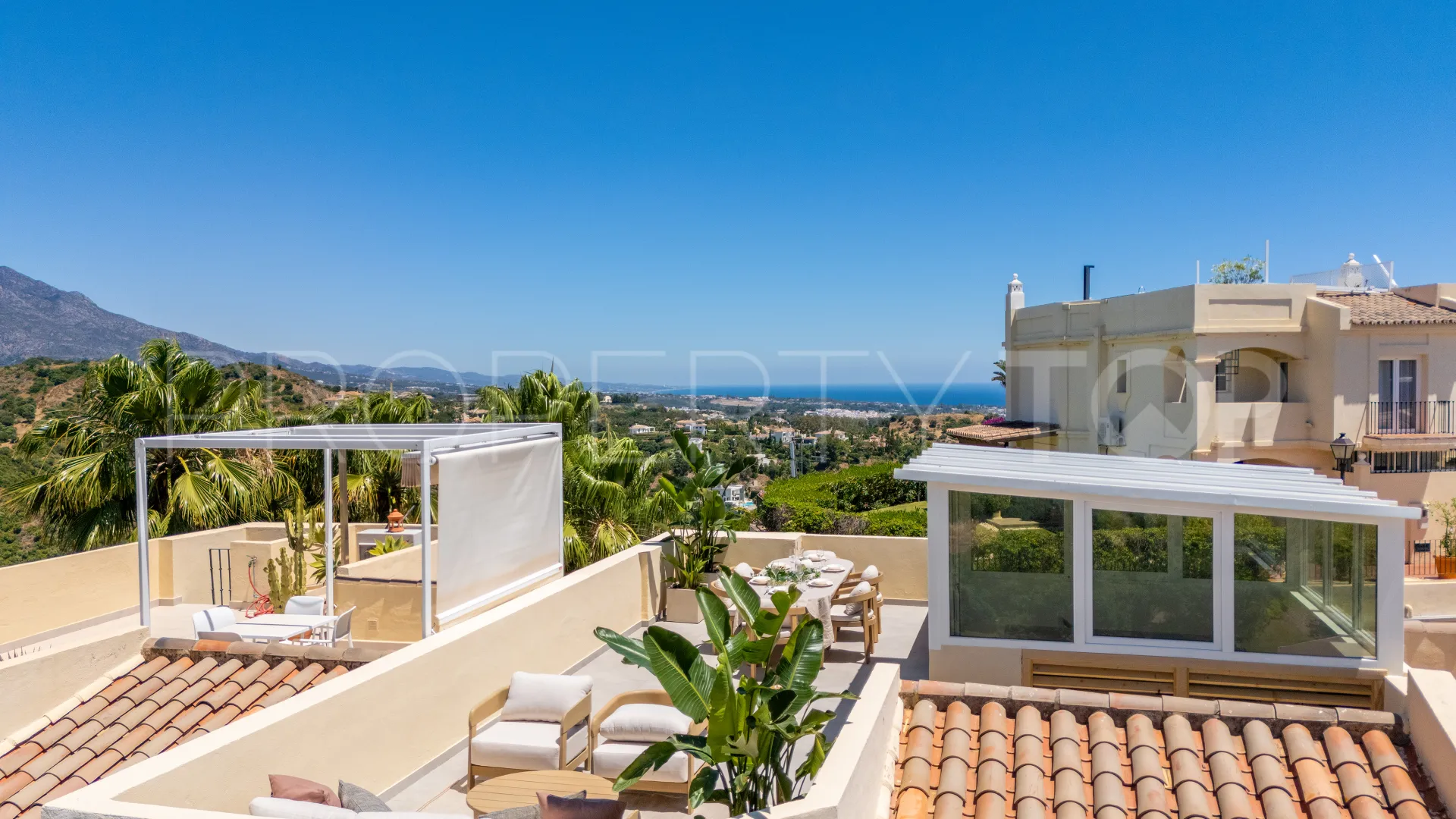 Buy La Quinta Hills duplex with 3 bedrooms