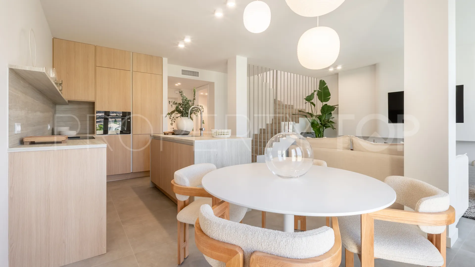 Buy La Quinta Hills duplex with 3 bedrooms