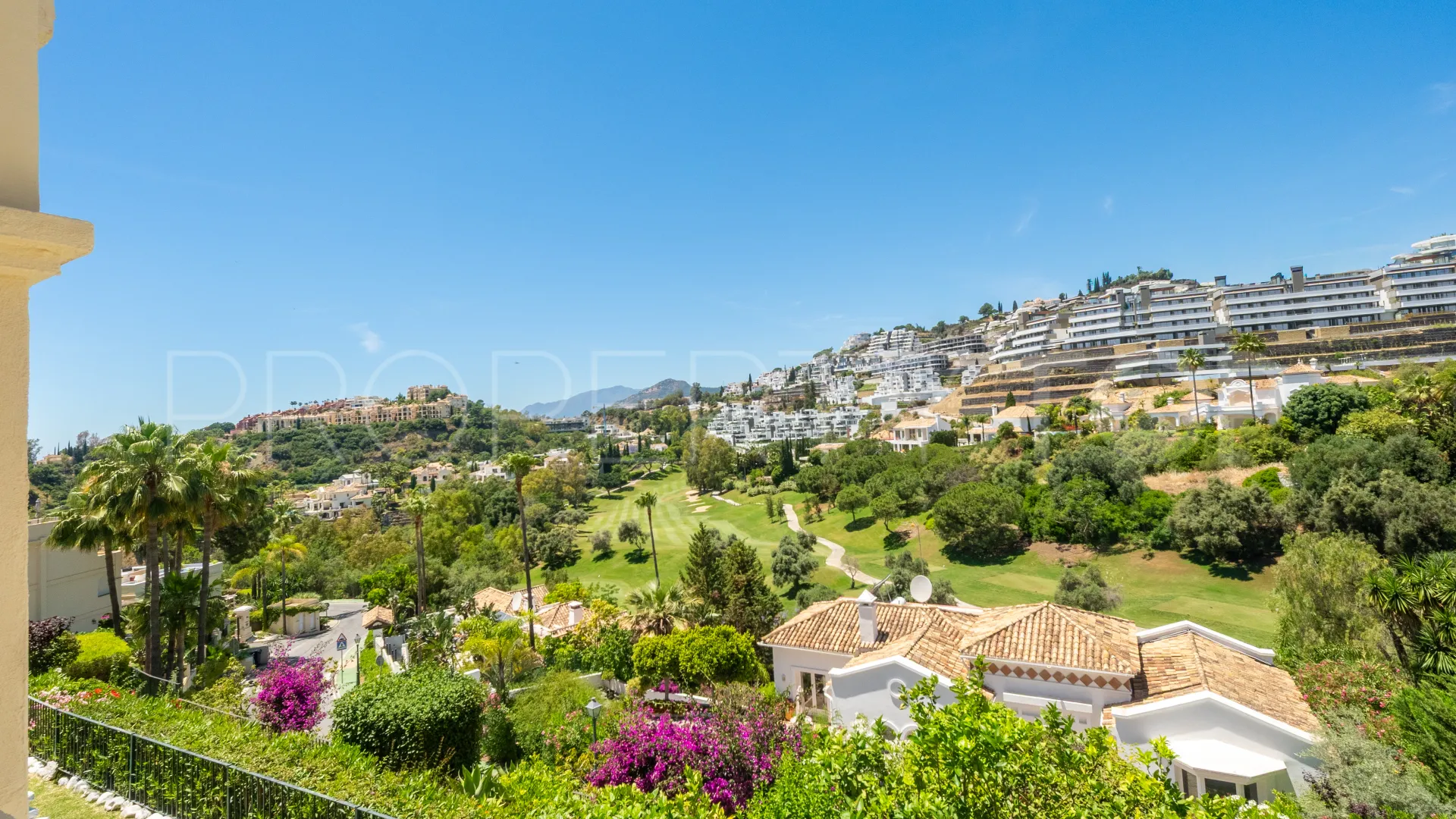 Buy La Quinta Hills duplex with 3 bedrooms