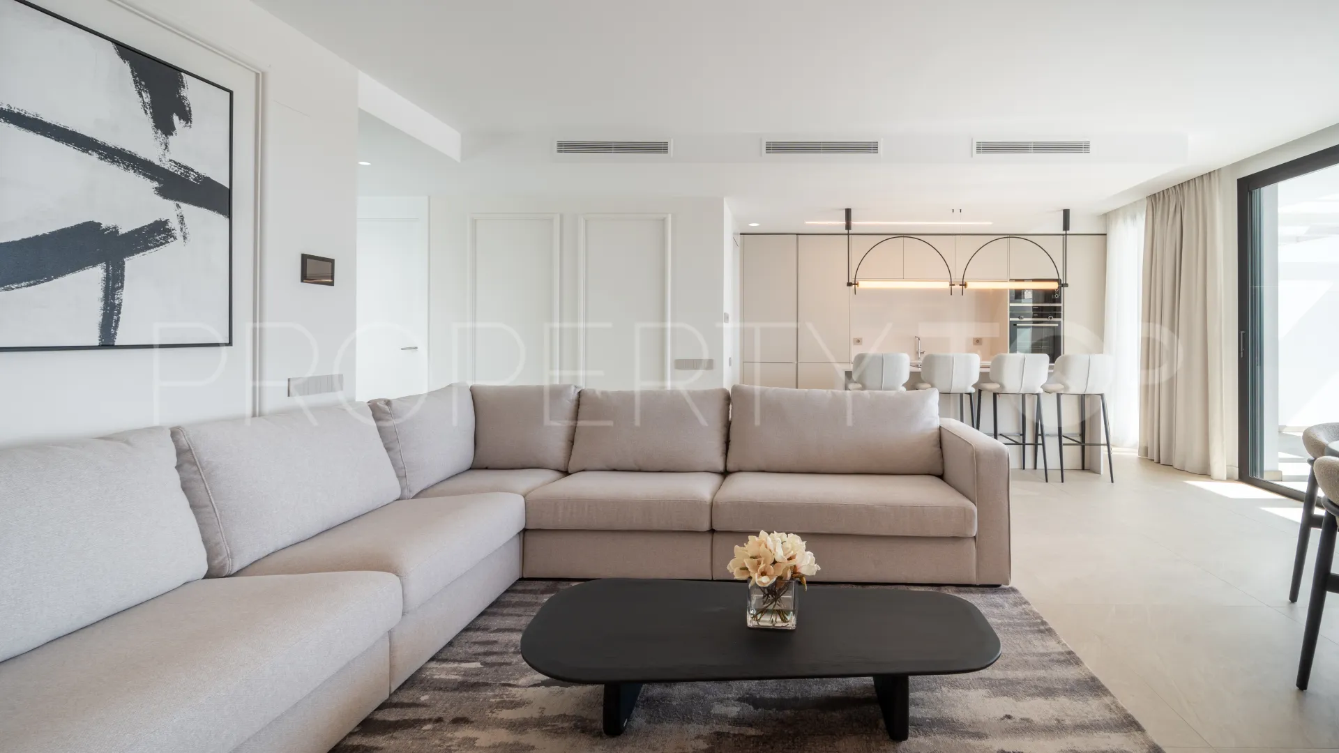 Apartment for sale in Marbella East
