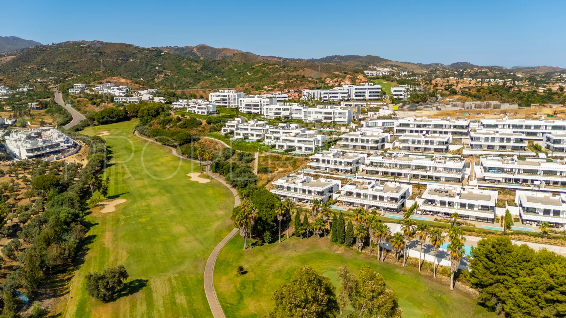 Apartment for sale in Marbella East