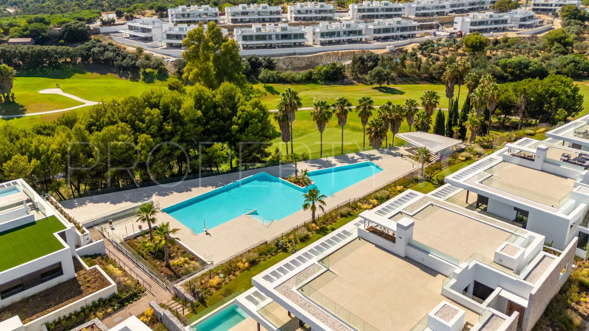 Apartment for sale in Marbella East