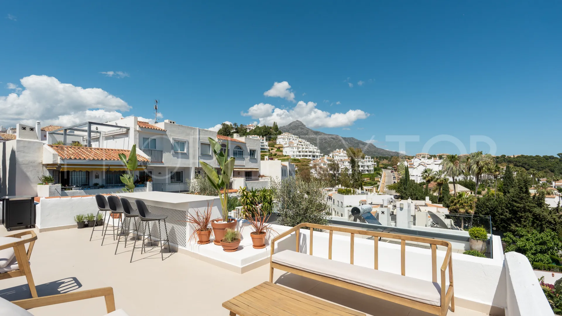 Town house in Balcón del Golf for sale