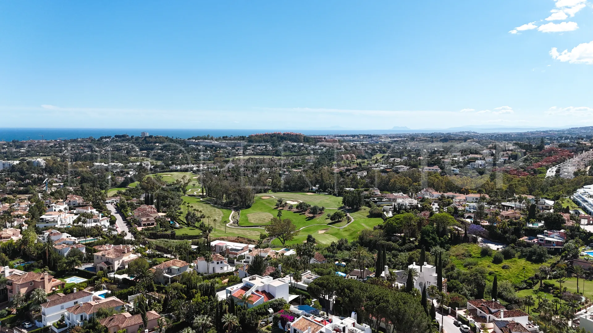 Town house in Balcón del Golf for sale