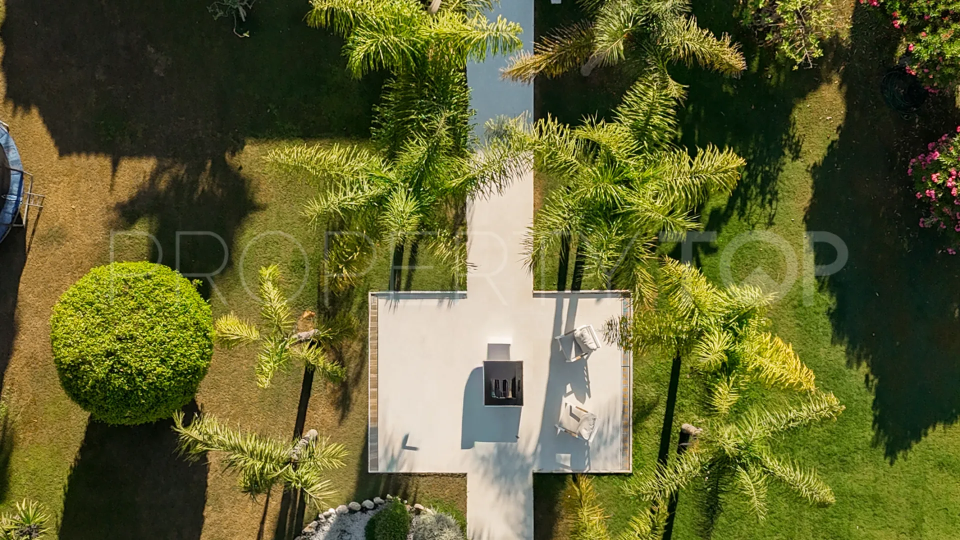Guadalmina Baja, villa en venta
