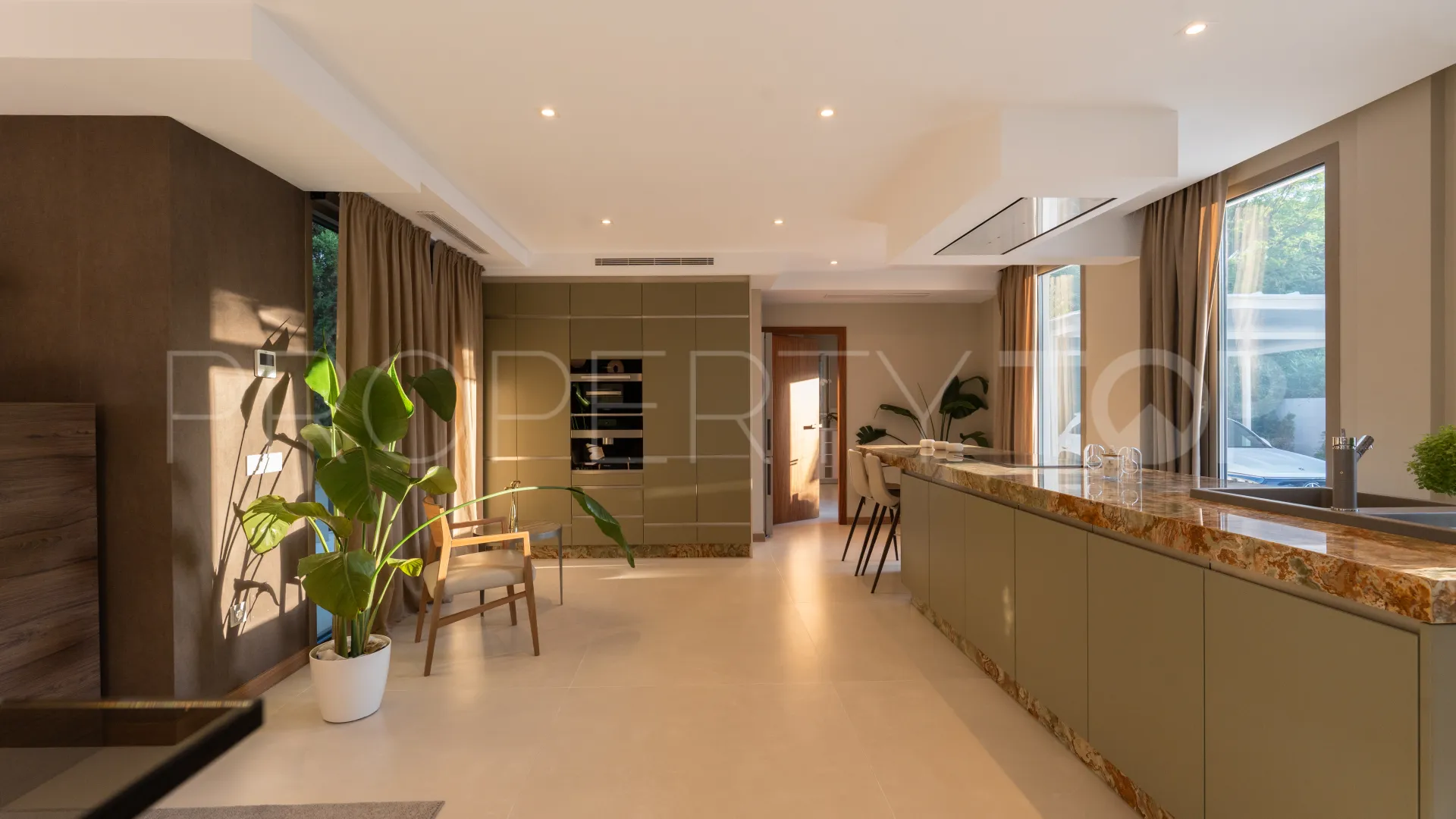 Guadalmina Baja, villa en venta