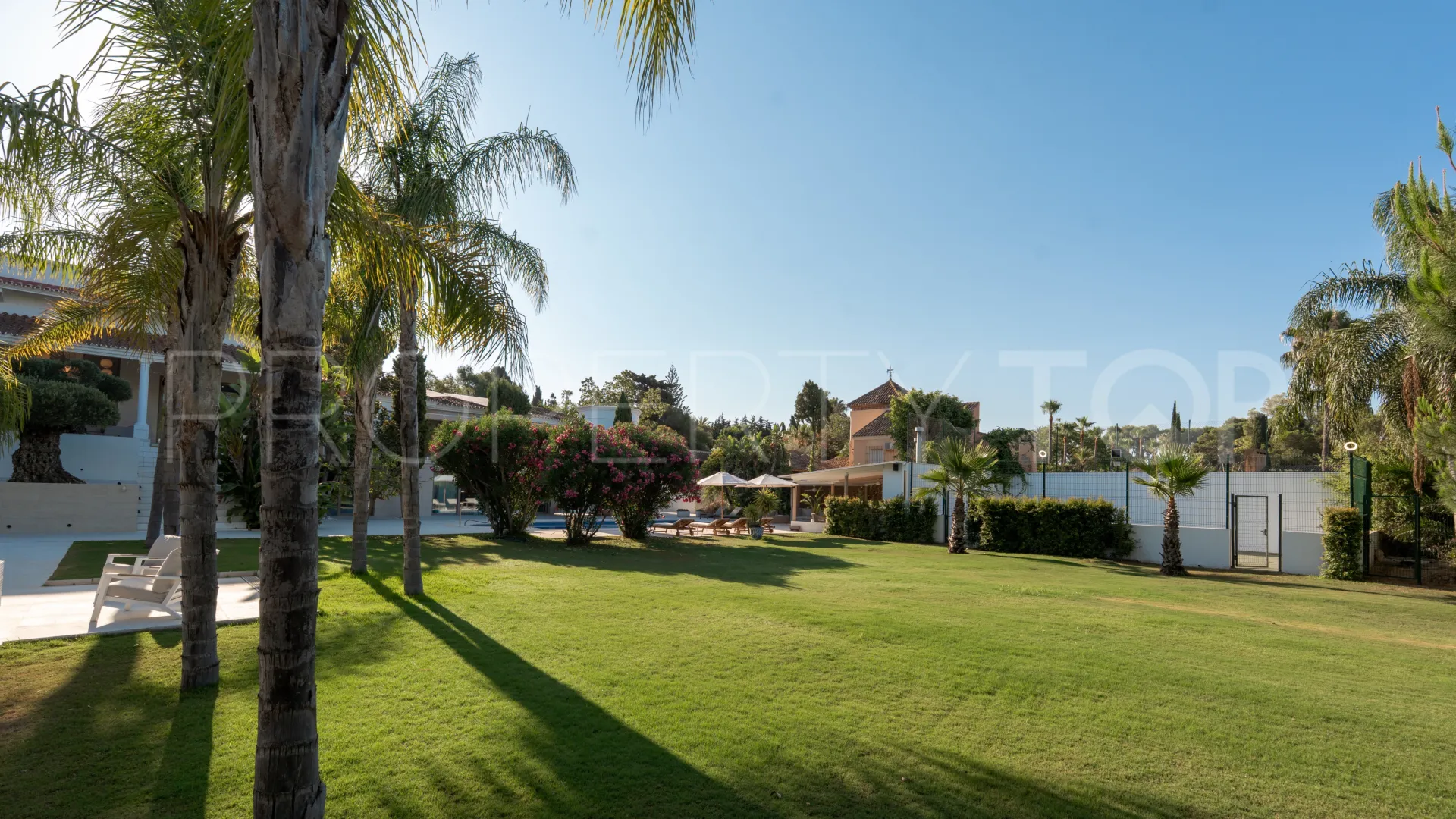 Guadalmina Baja, villa en venta