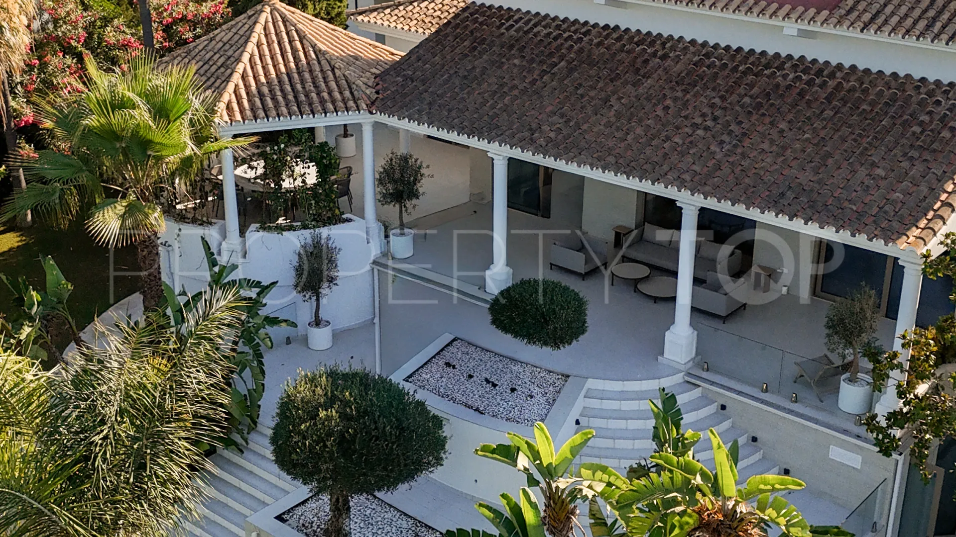 Guadalmina Baja, villa en venta