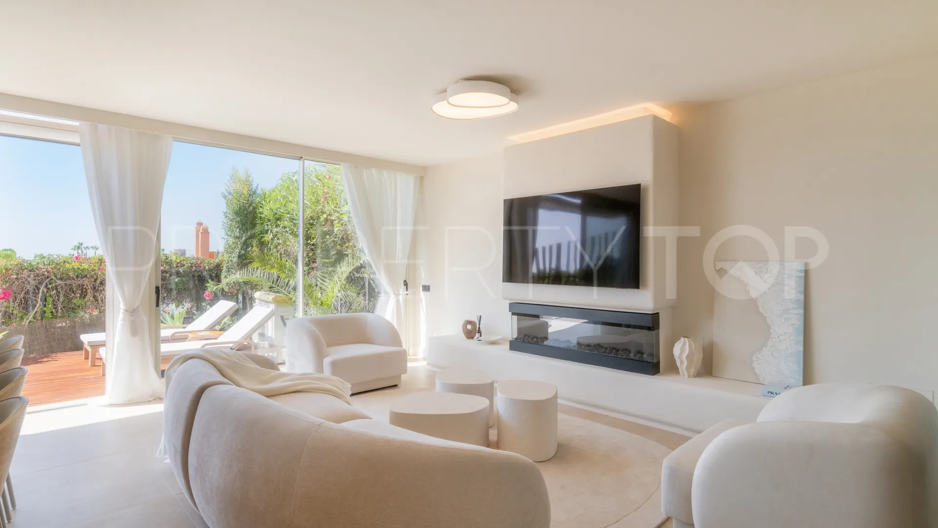 Comprar apartamento planta baja en Les Belvederes