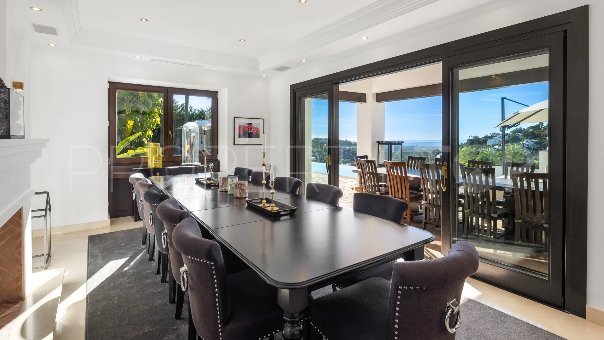 Buy 7 bedrooms villa in Lomas de La Quinta
