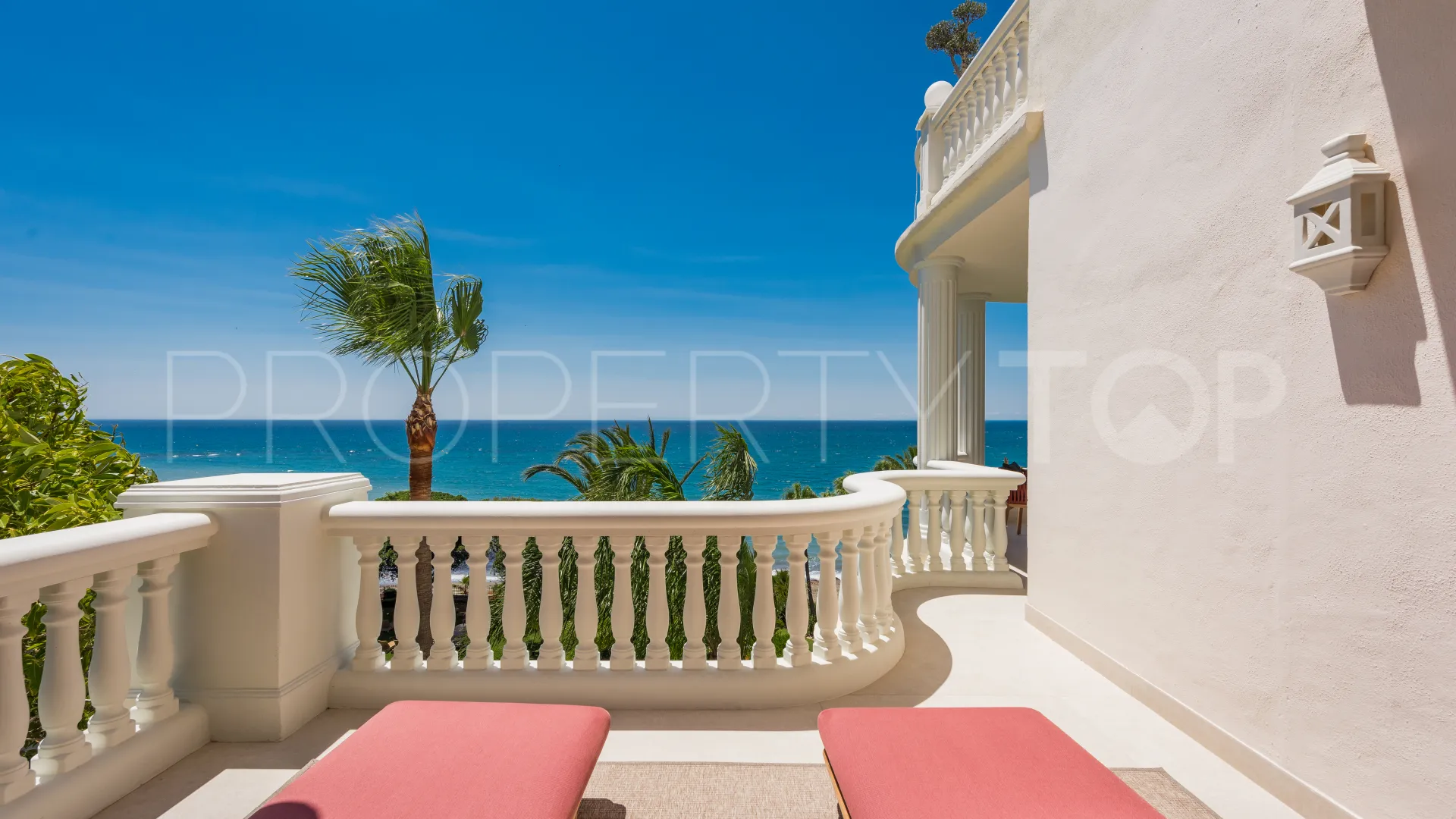 Apartamento en venta en New Golden Mile de 3 dormitorios