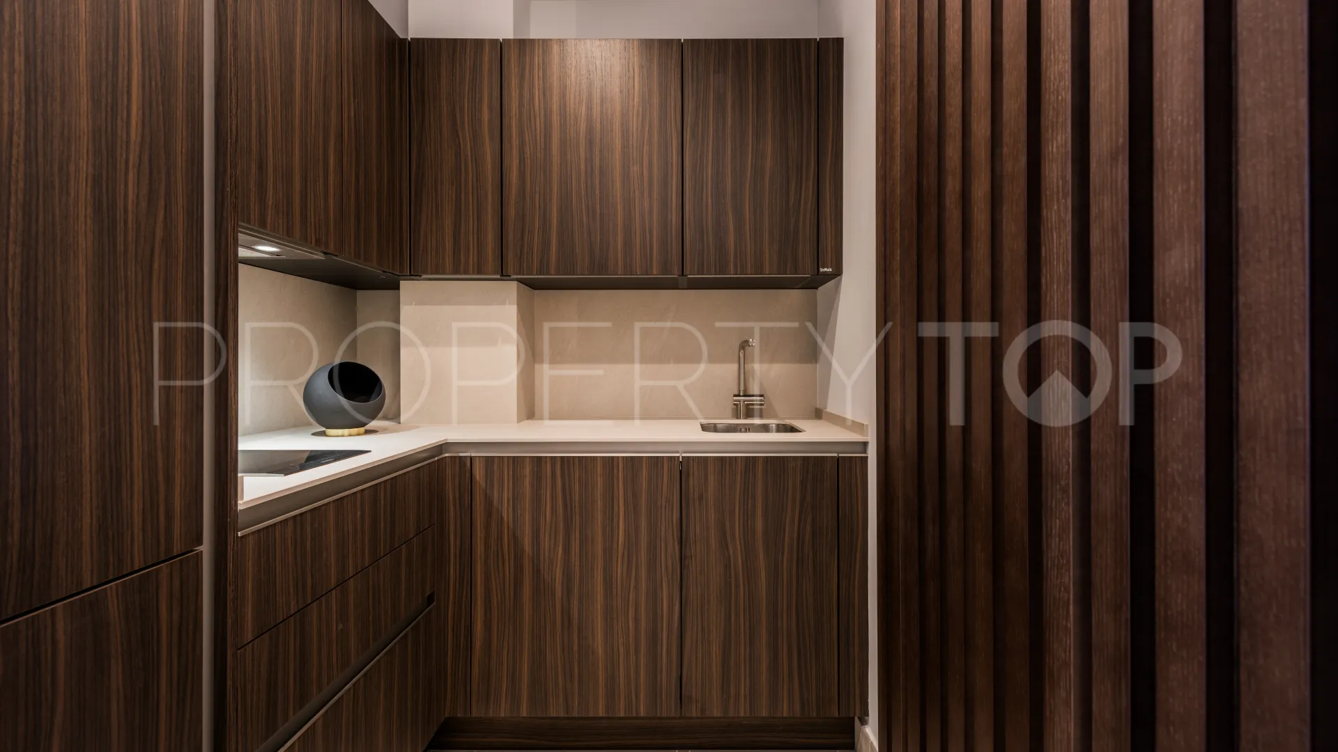 Apartamento en venta en New Golden Mile de 3 dormitorios