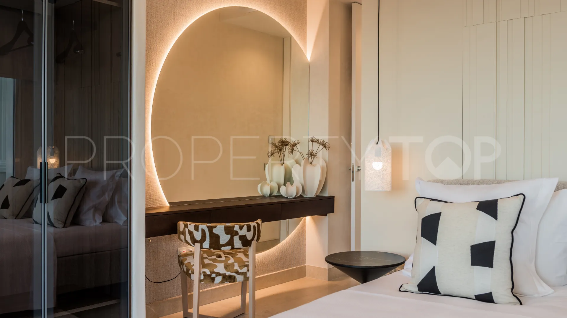 Apartamento en venta en New Golden Mile de 3 dormitorios