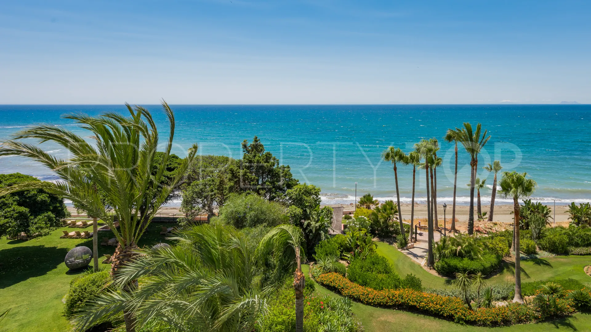 Apartamento en venta en New Golden Mile de 3 dormitorios