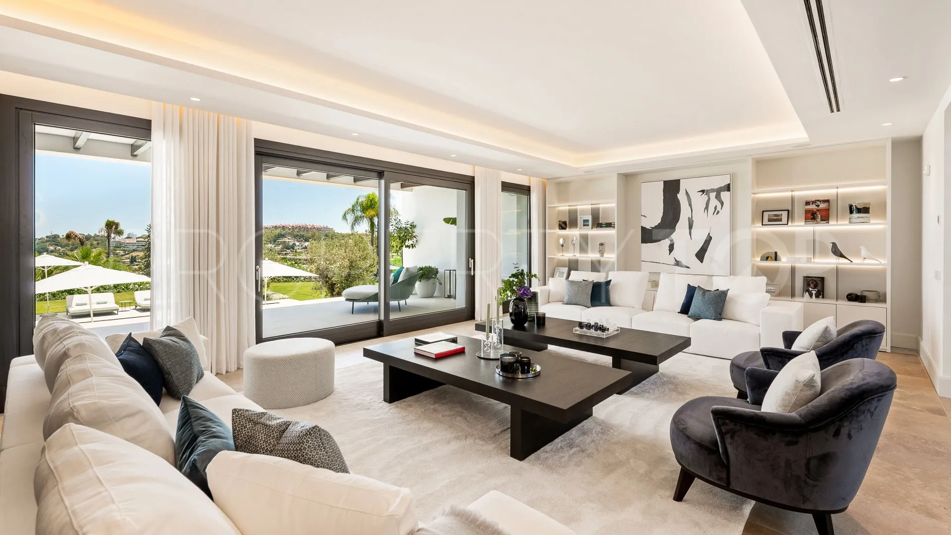 Villa for sale in La Cerquilla with 6 bedrooms