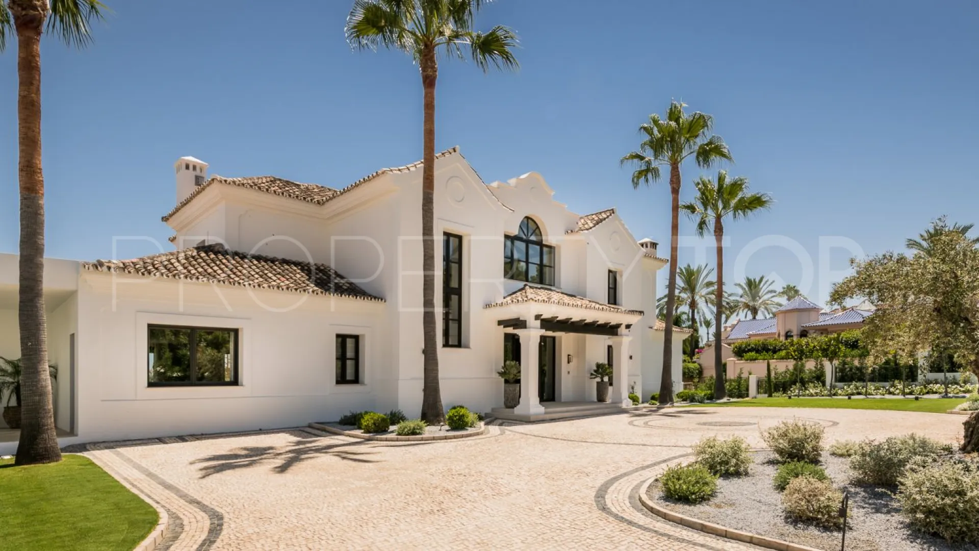 Villa for sale in La Cerquilla with 6 bedrooms