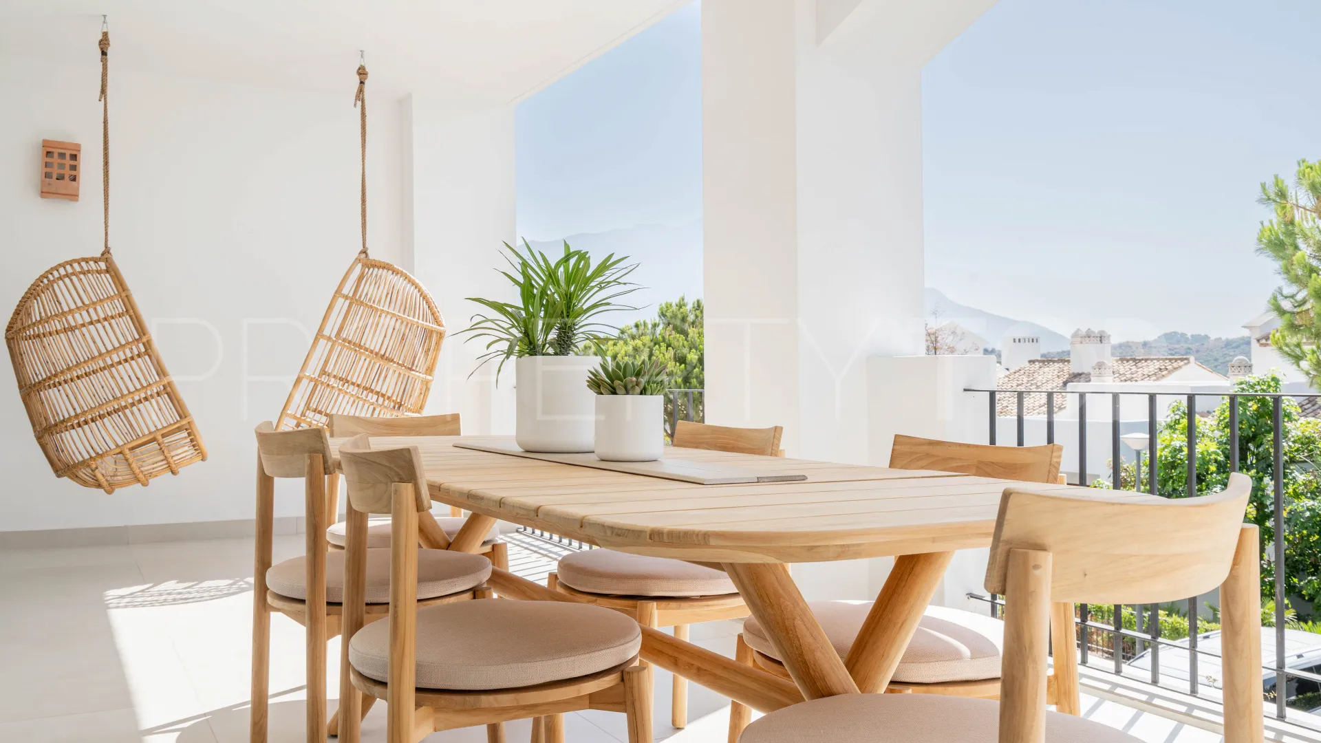 Apartamento en venta con 3 dormitorios en Altos de La Quinta