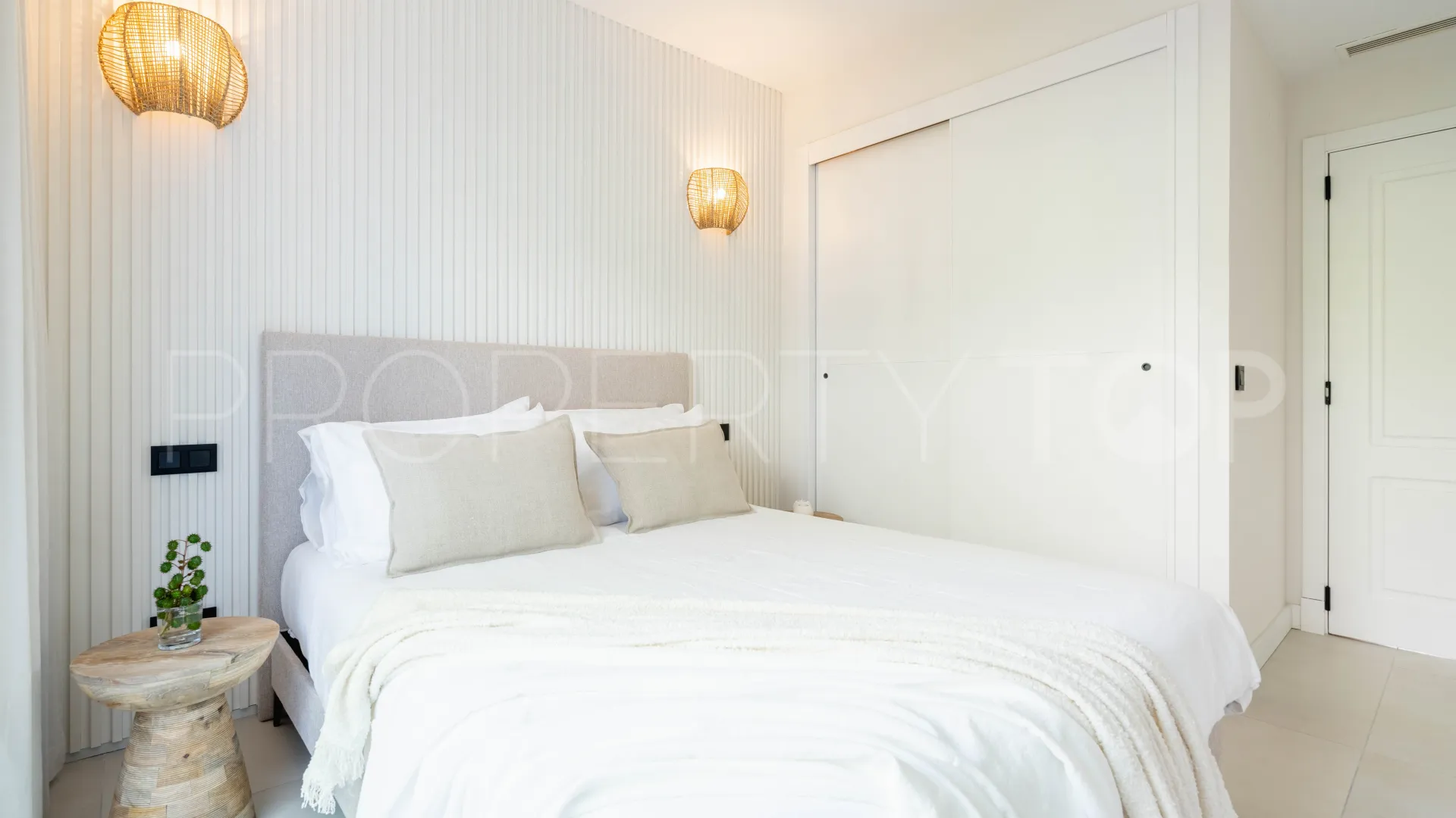 Apartamento en venta con 3 dormitorios en Altos de La Quinta