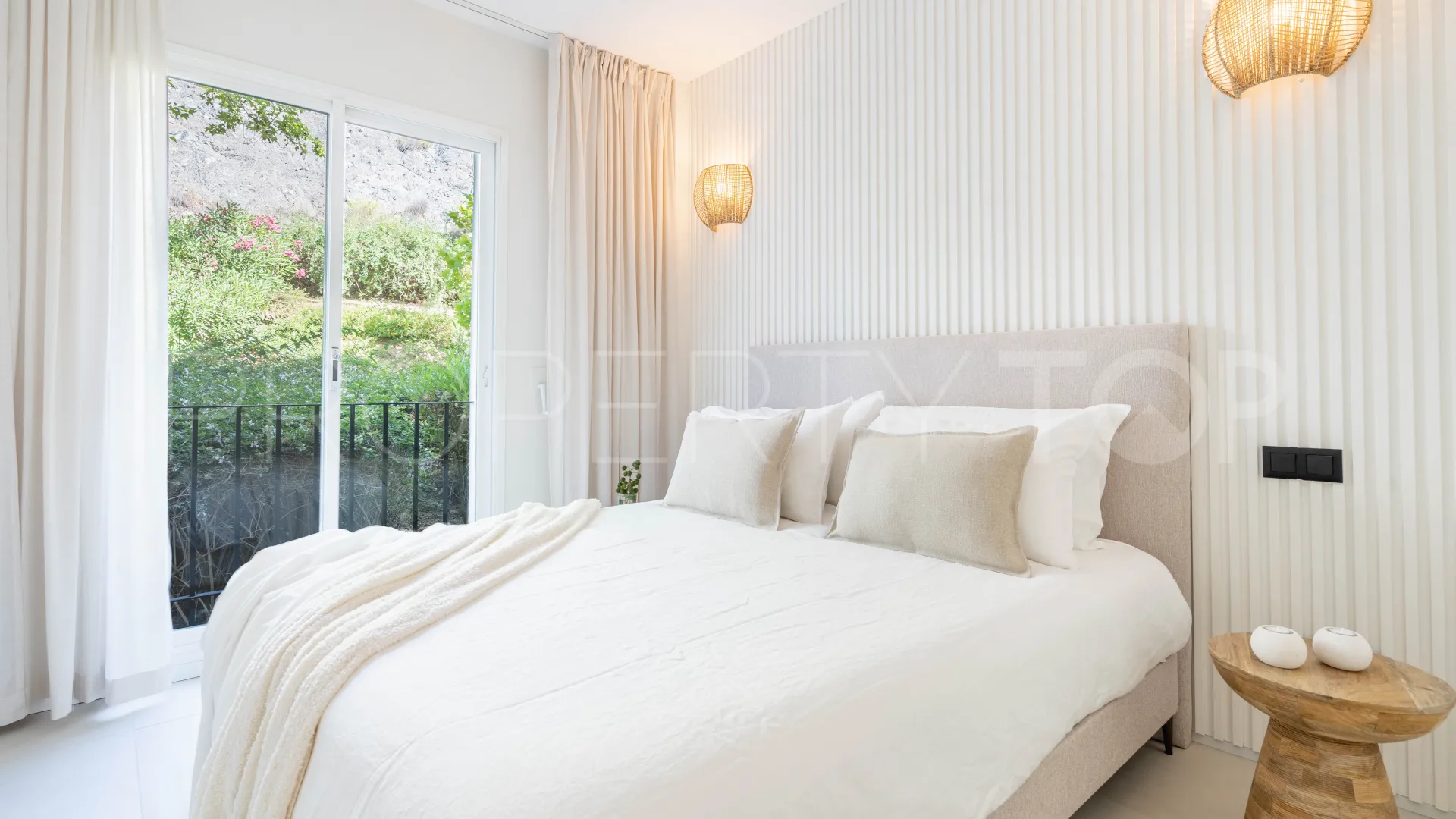 Apartamento en venta con 3 dormitorios en Altos de La Quinta