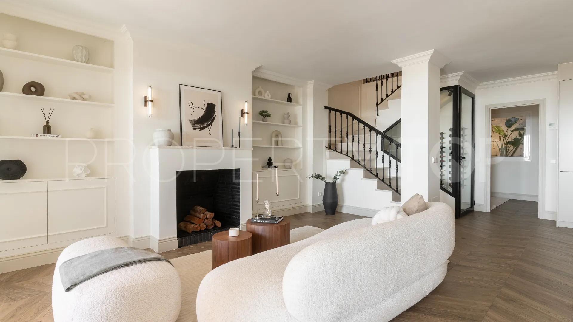 Duplex for sale in Monte Halcones