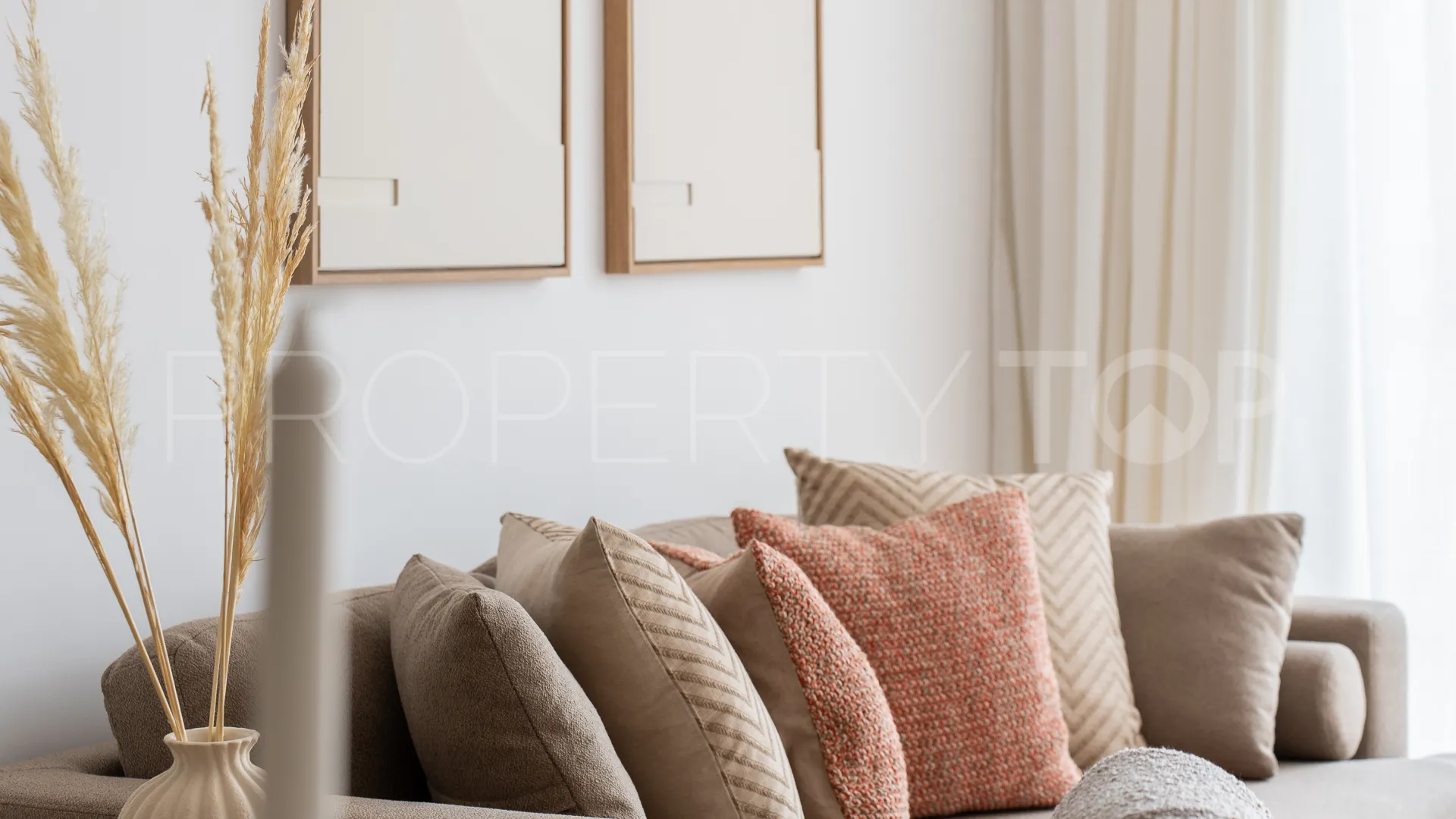 Buy La Quinta apartment with 2 bedrooms