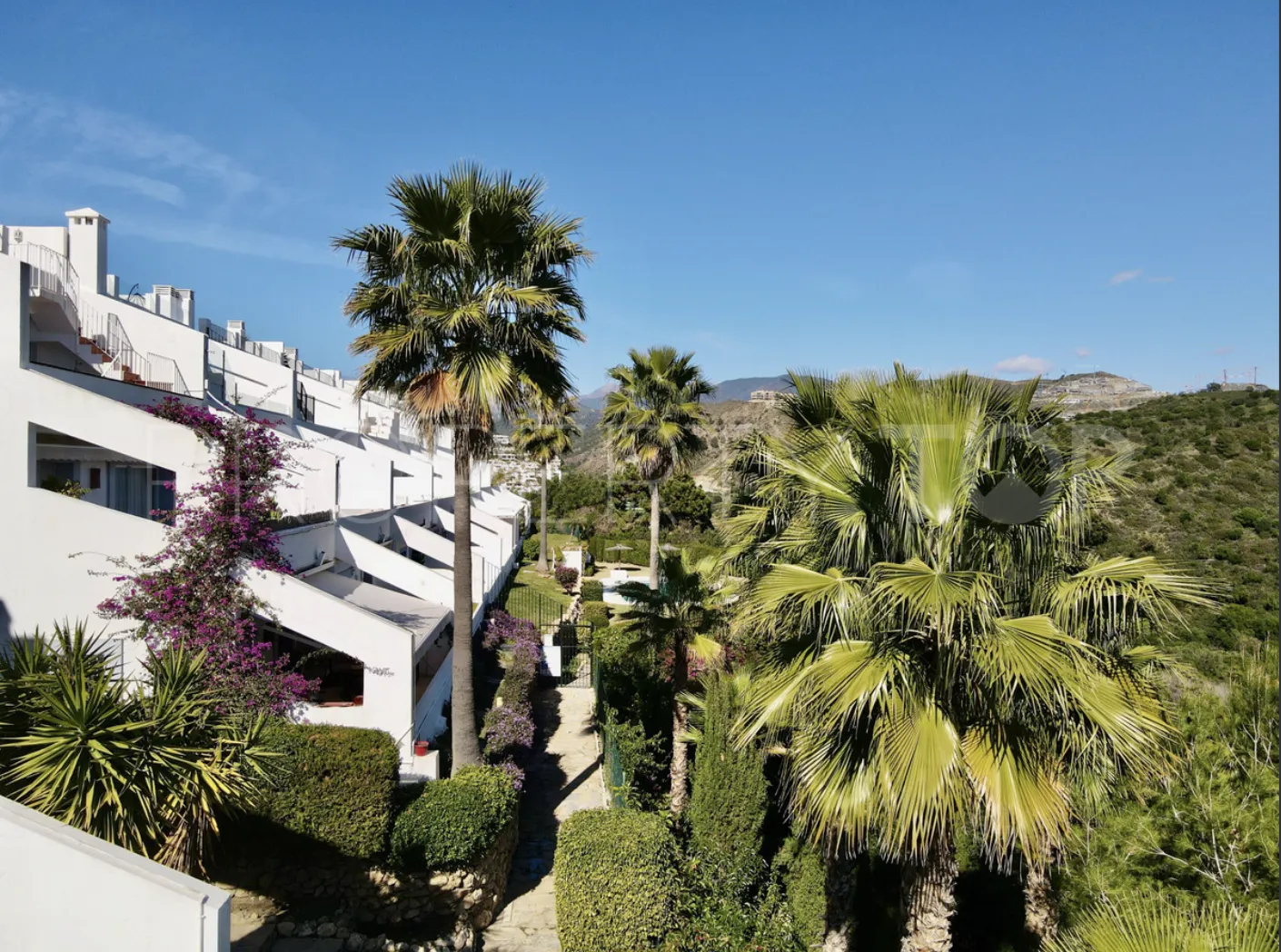 Buy La Quinta apartment with 2 bedrooms