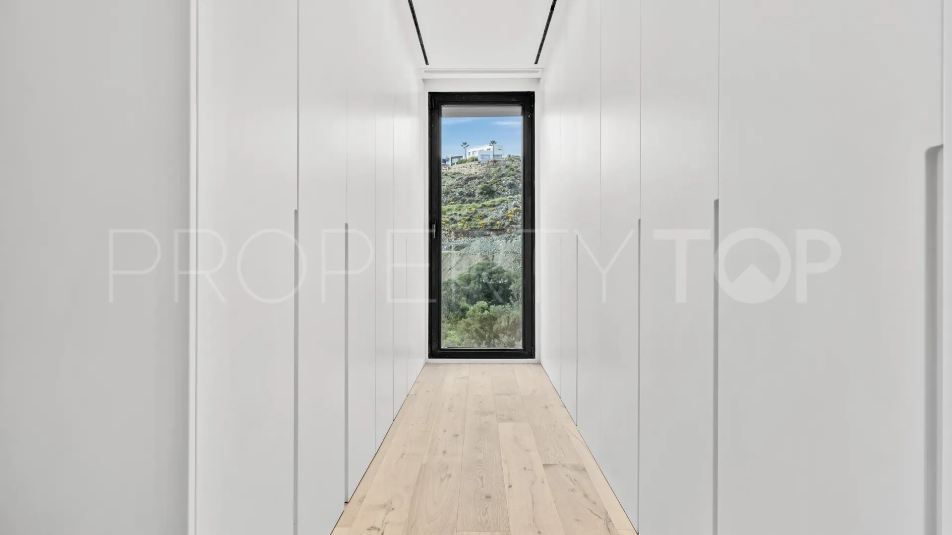 For sale villa with 4 bedrooms in La Alqueria