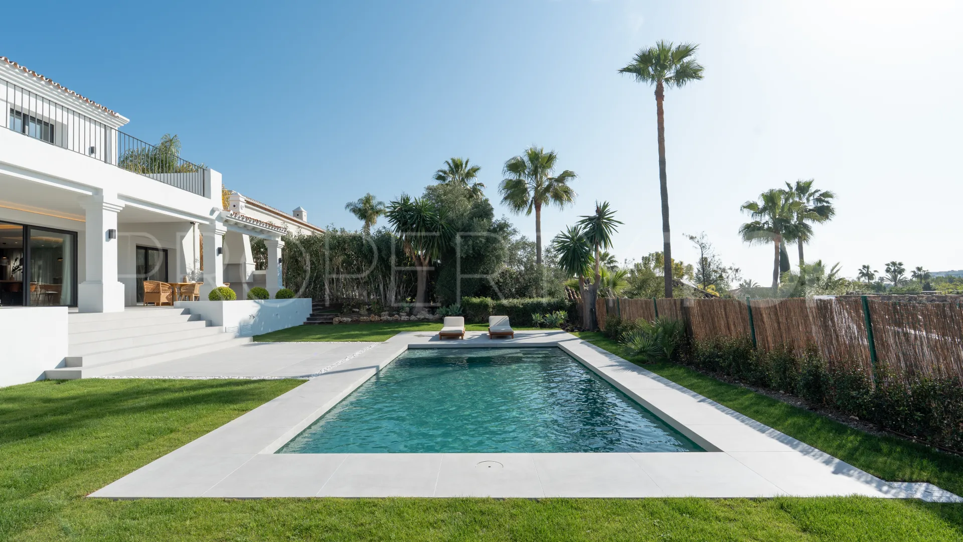 Nueva Andalucia, villa en venta con 5 dormitorios