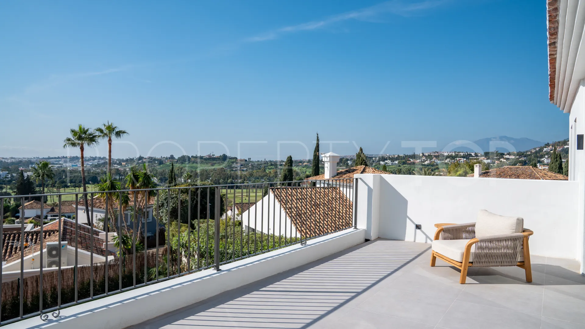 Nueva Andalucia, villa en venta con 5 dormitorios