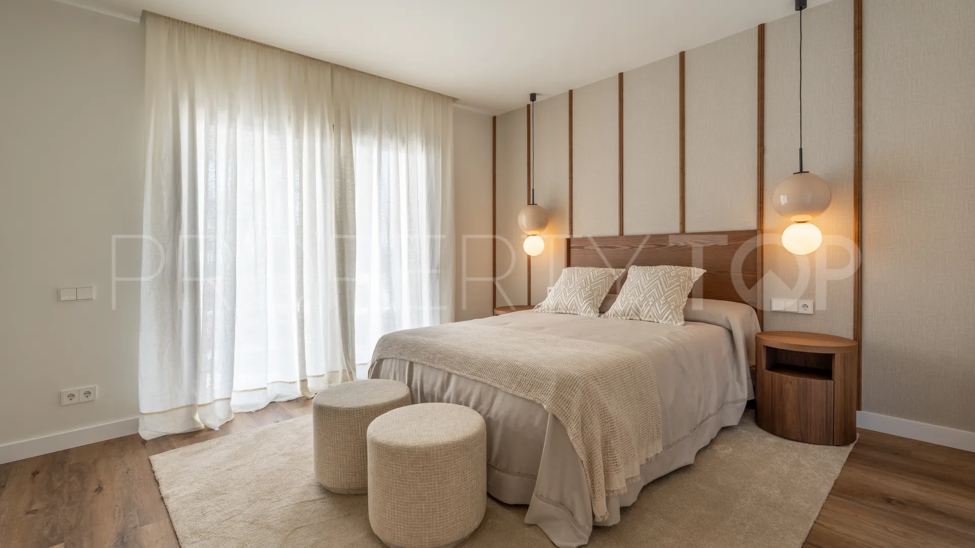 Nueva Andalucia, villa en venta con 5 dormitorios