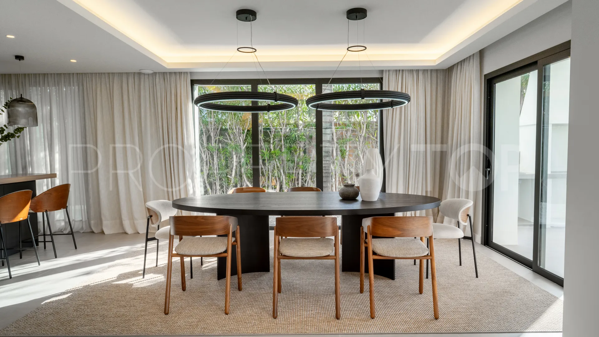 Nueva Andalucia, villa en venta con 5 dormitorios