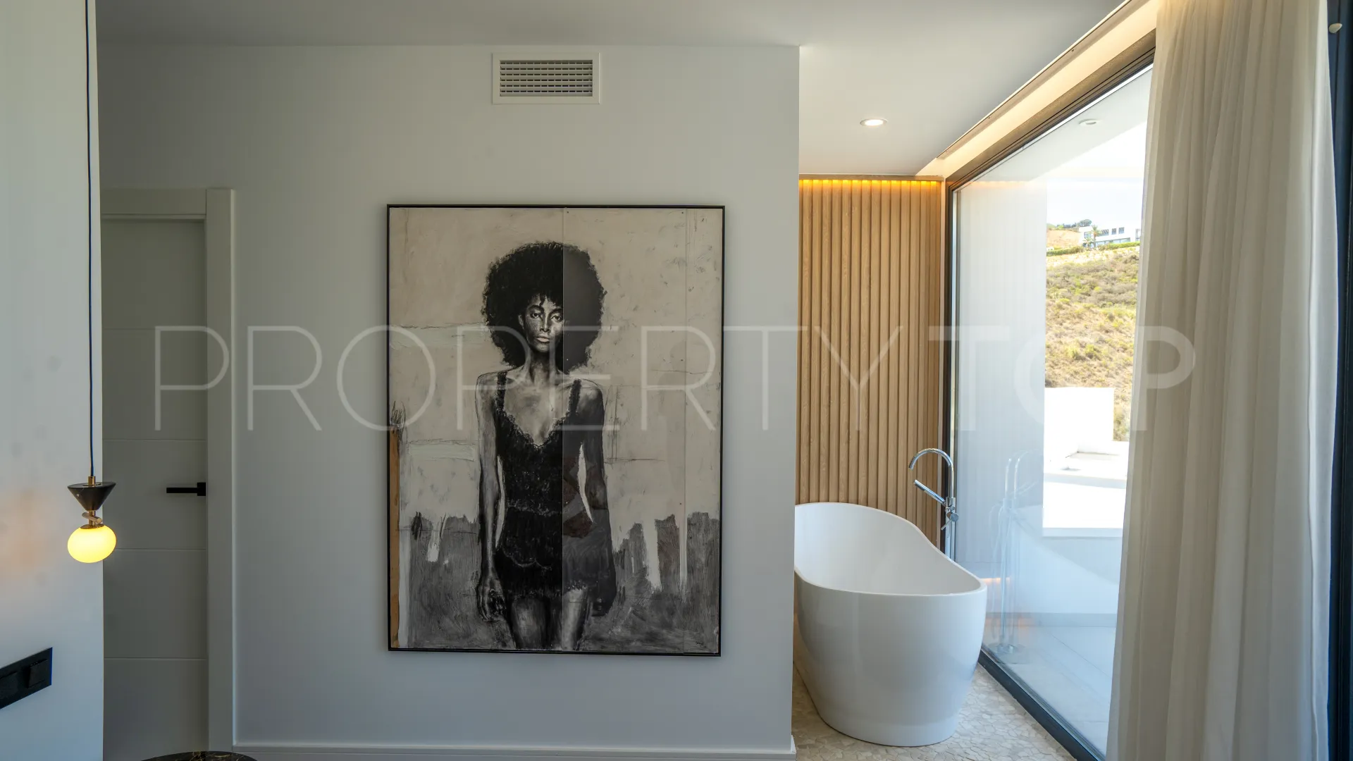 For sale 4 bedrooms villa in La Cala Golf Resort
