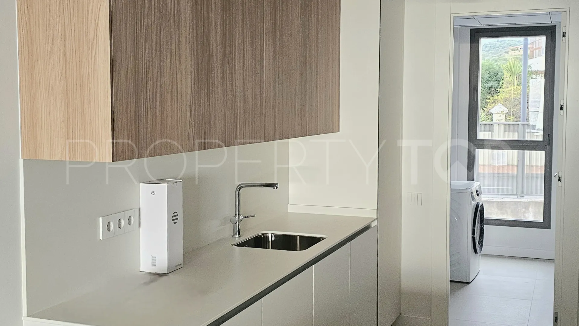 Apartment for sale in New Golden Mile with 2 bedrooms