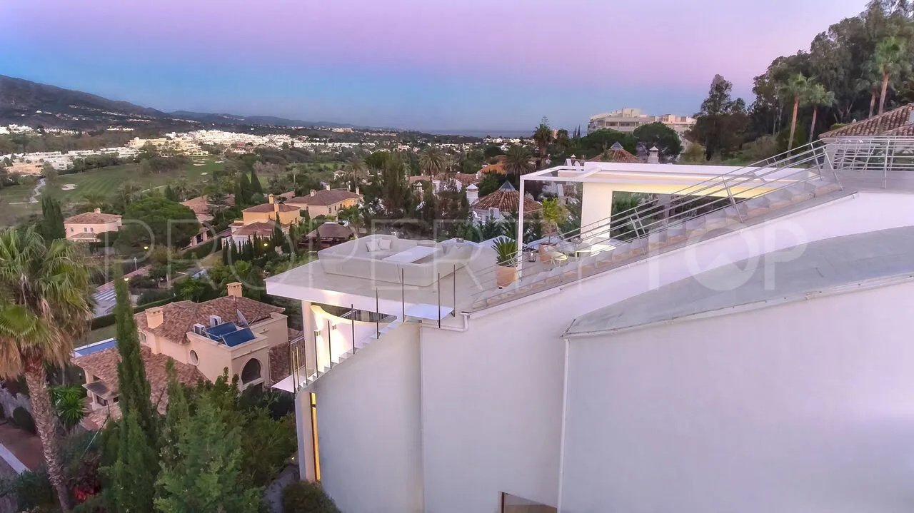 Nueva Andalucia villa for sale