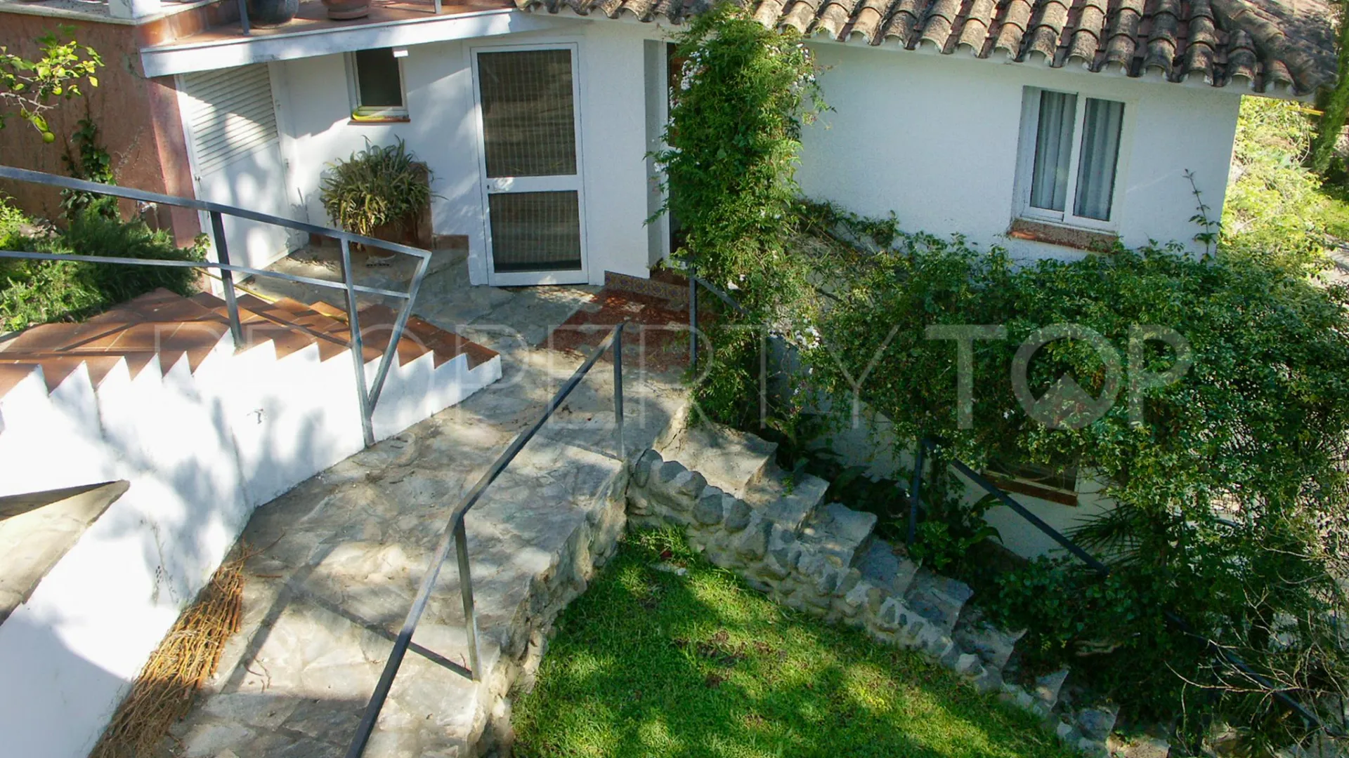 For sale Benahavis 7 bedrooms villa
