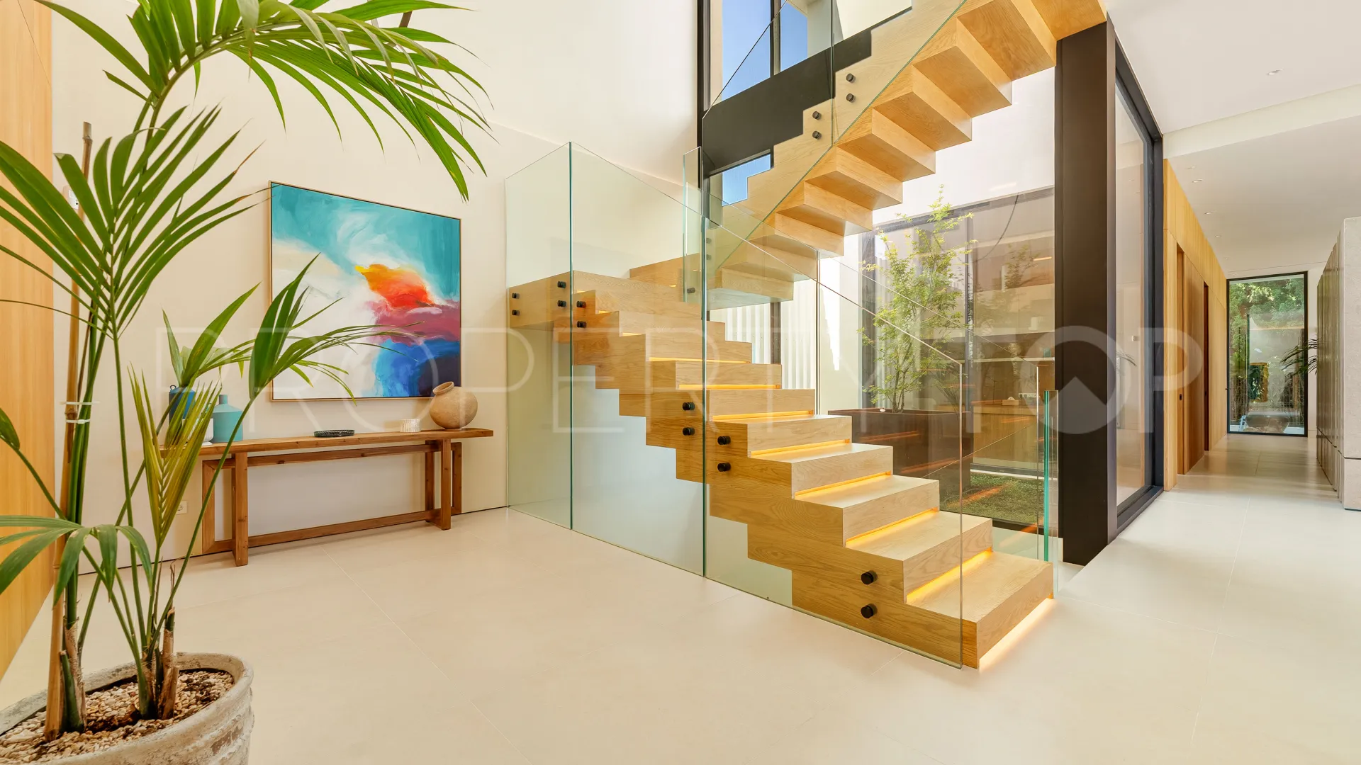 Villa for sale in Guadalmina Alta