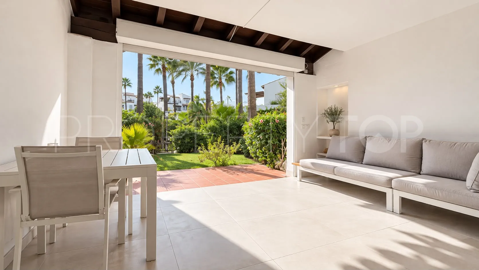 Town house for sale in Costalita