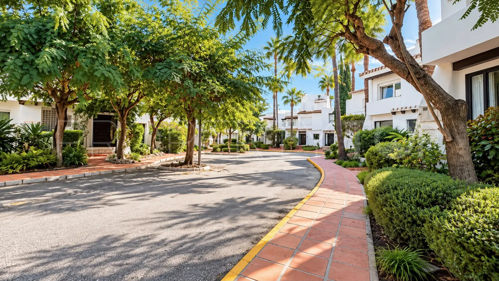 Town house for sale in Costalita