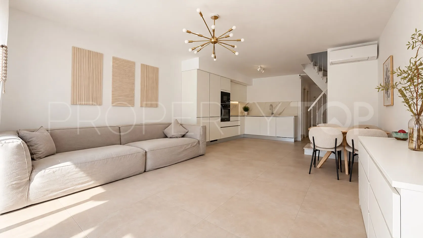 Town house for sale in Costalita