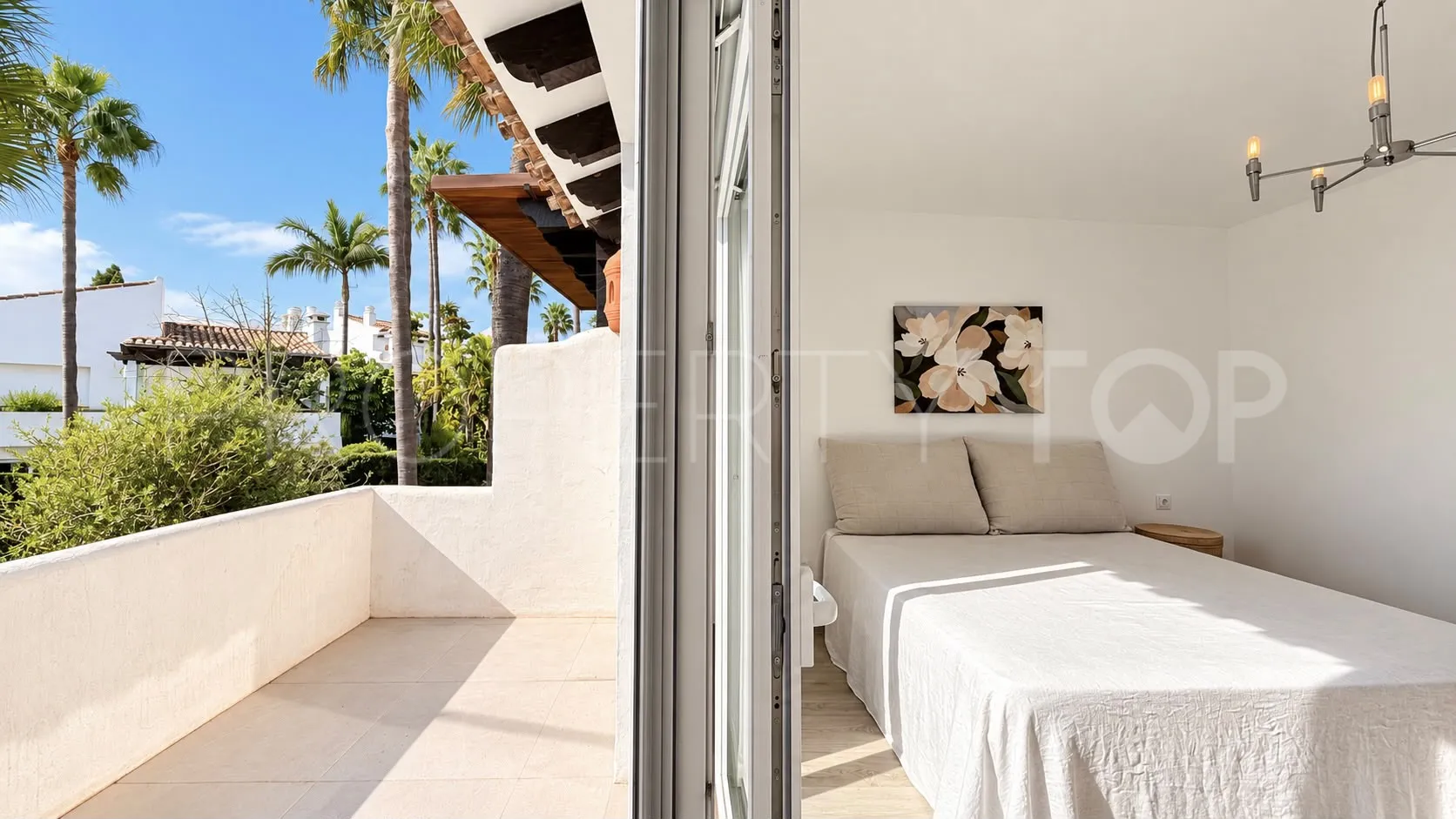 Town house for sale in Costalita
