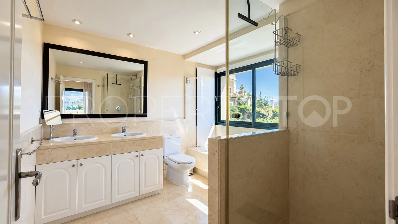 Apartamento en venta en Los Capanes del Golf de 3 dormitorios