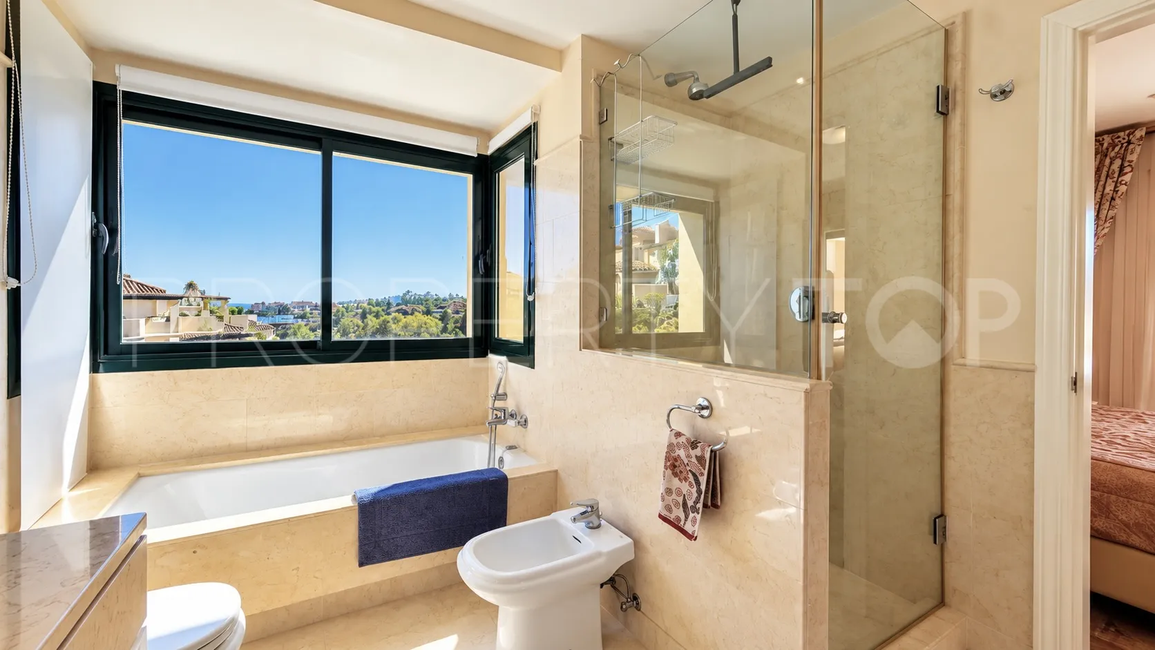 Apartamento en venta en Los Capanes del Golf de 3 dormitorios