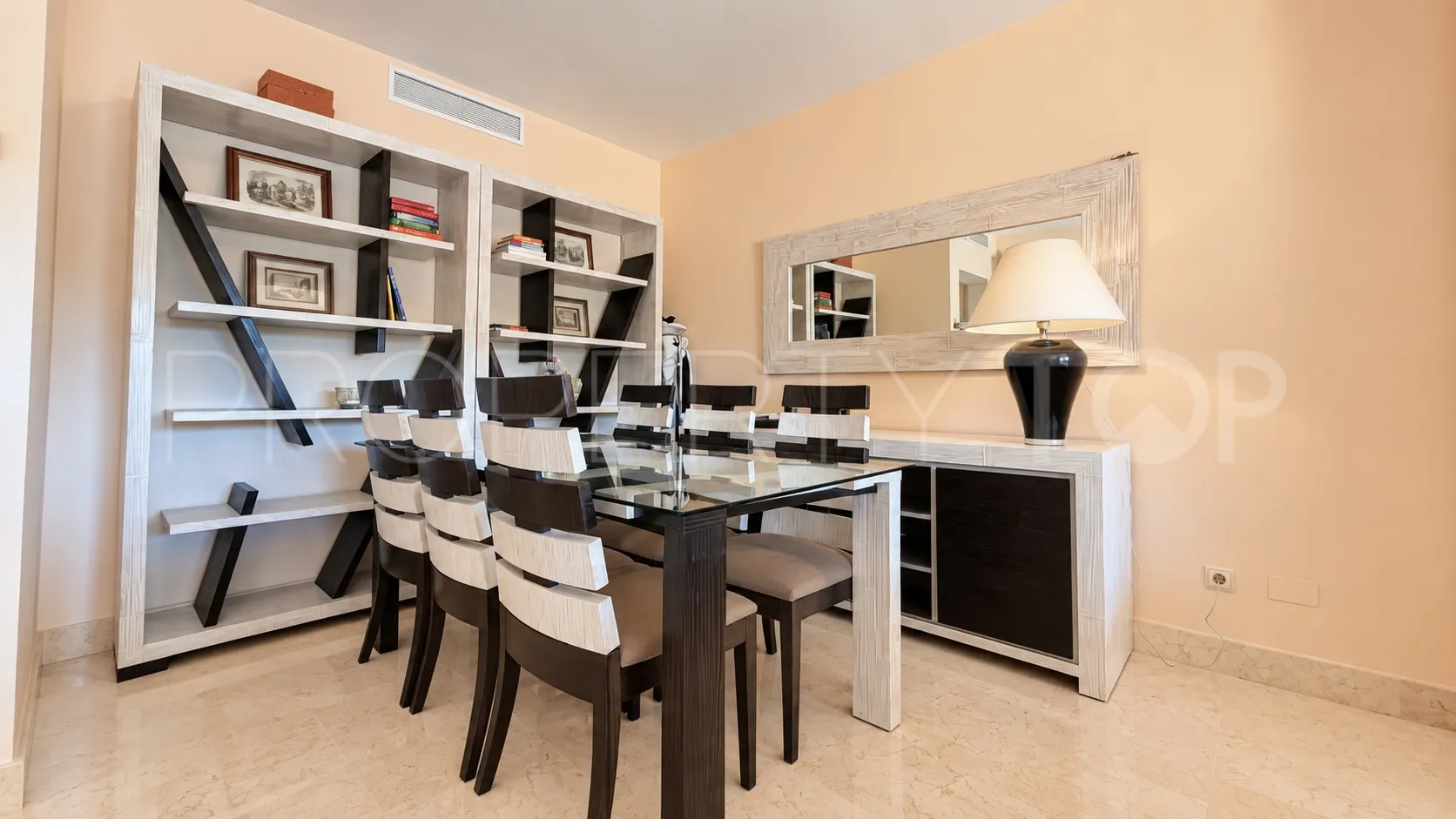 Apartamento en venta en Los Capanes del Golf de 3 dormitorios